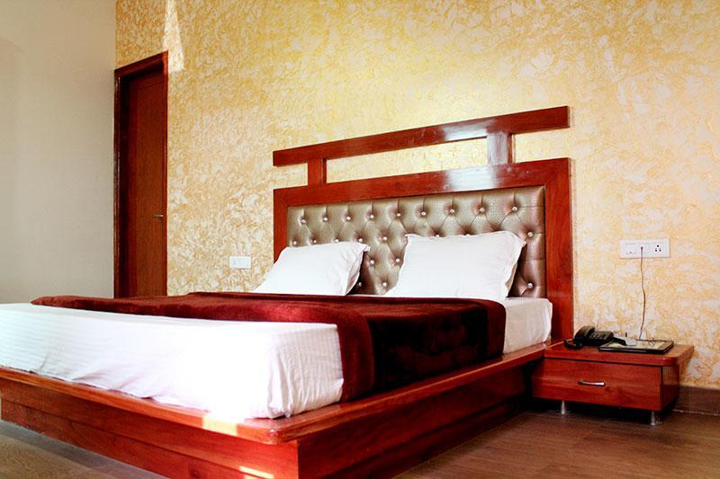 Grace Hotel Karnāl المظهر الخارجي الصورة