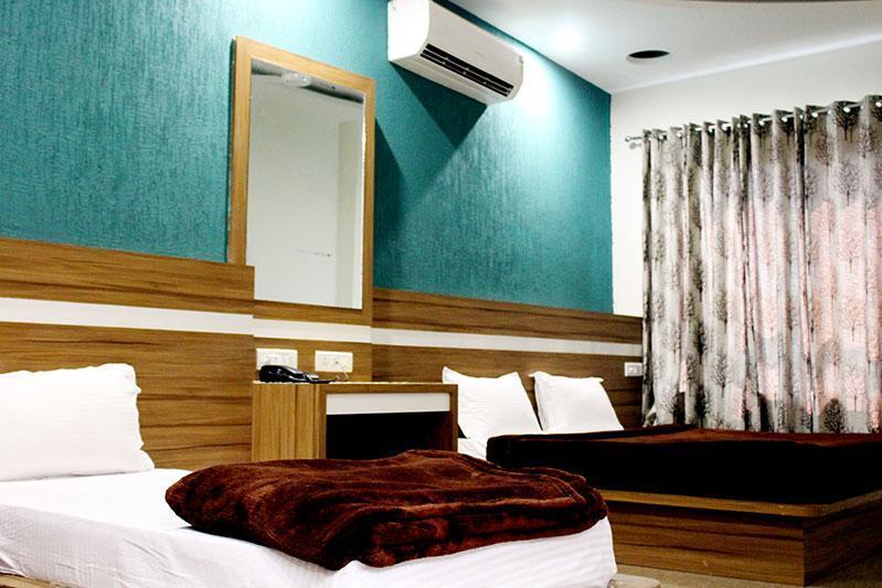 Grace Hotel Karnāl المظهر الخارجي الصورة