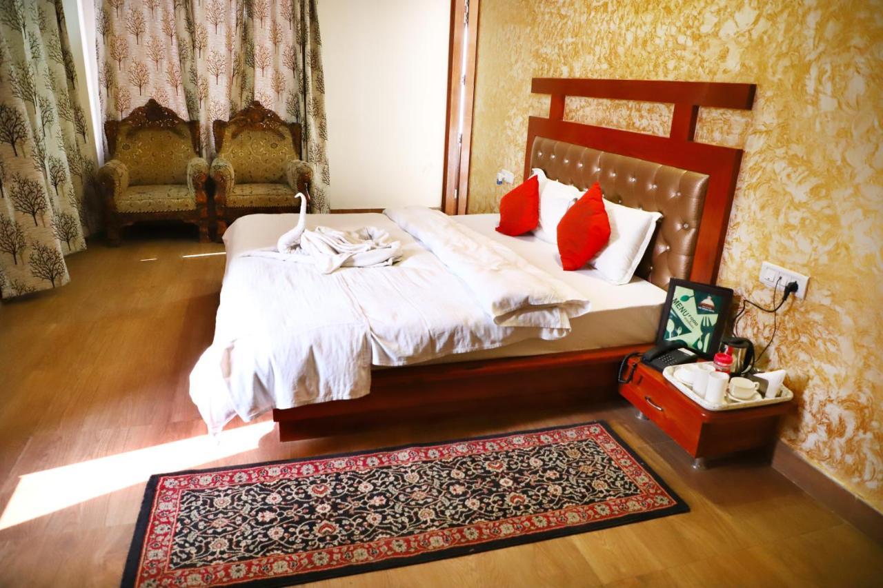 Grace Hotel Karnāl المظهر الخارجي الصورة